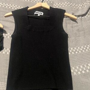 Black Sleeveless Top